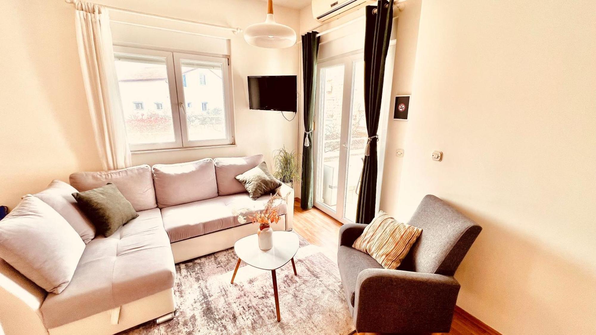 Luxury Beach Apartment W Sunset Sea Views シベニク エクステリア 写真